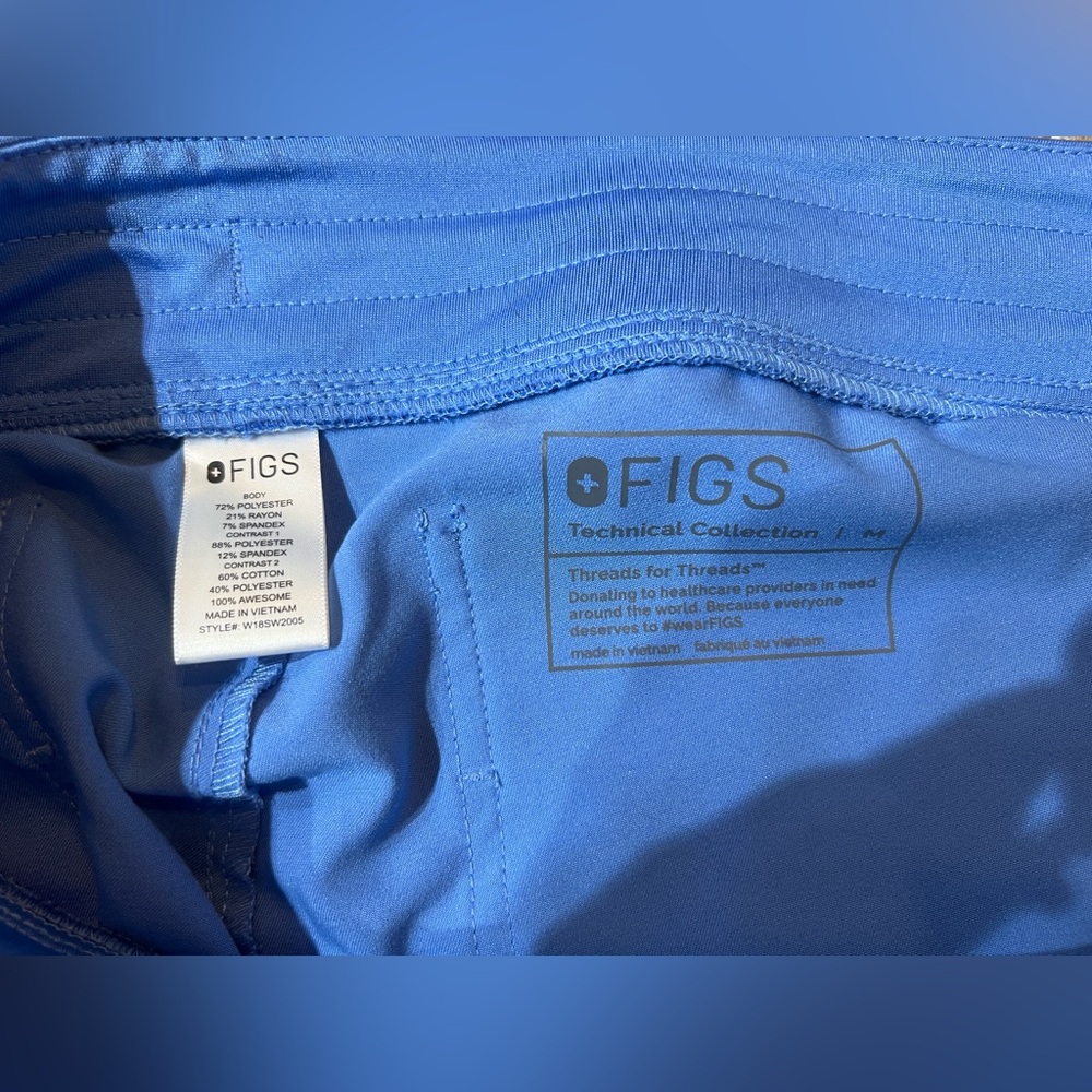 Figs Technical Collection Jogger Scrub Pant, Blue, Size Medium - Picture 3 of 4